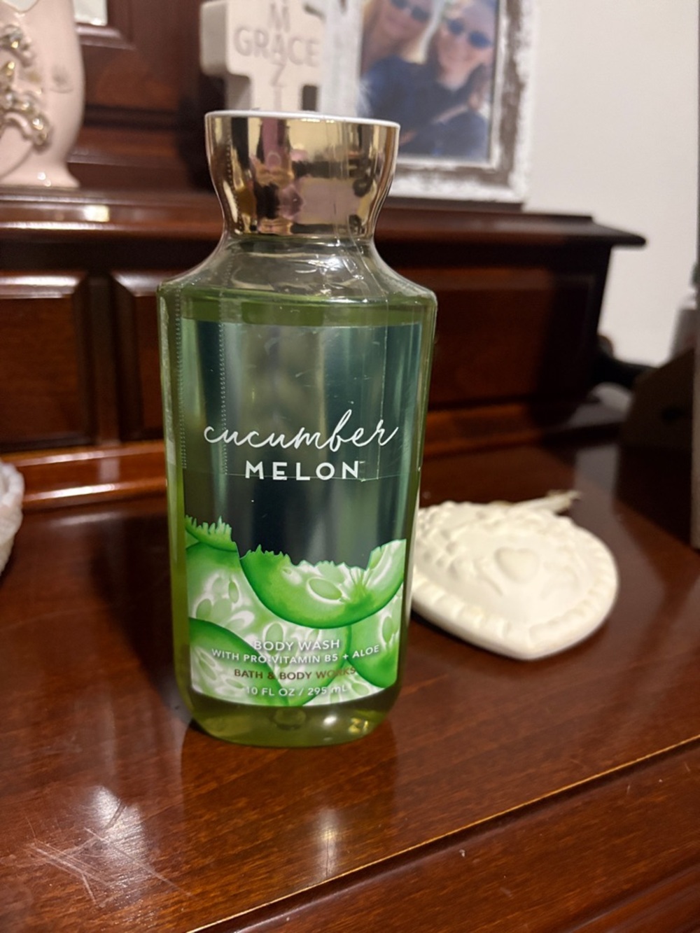 Bath & Body Works Cucumber Melon Body Wash — Green with Gold Cap